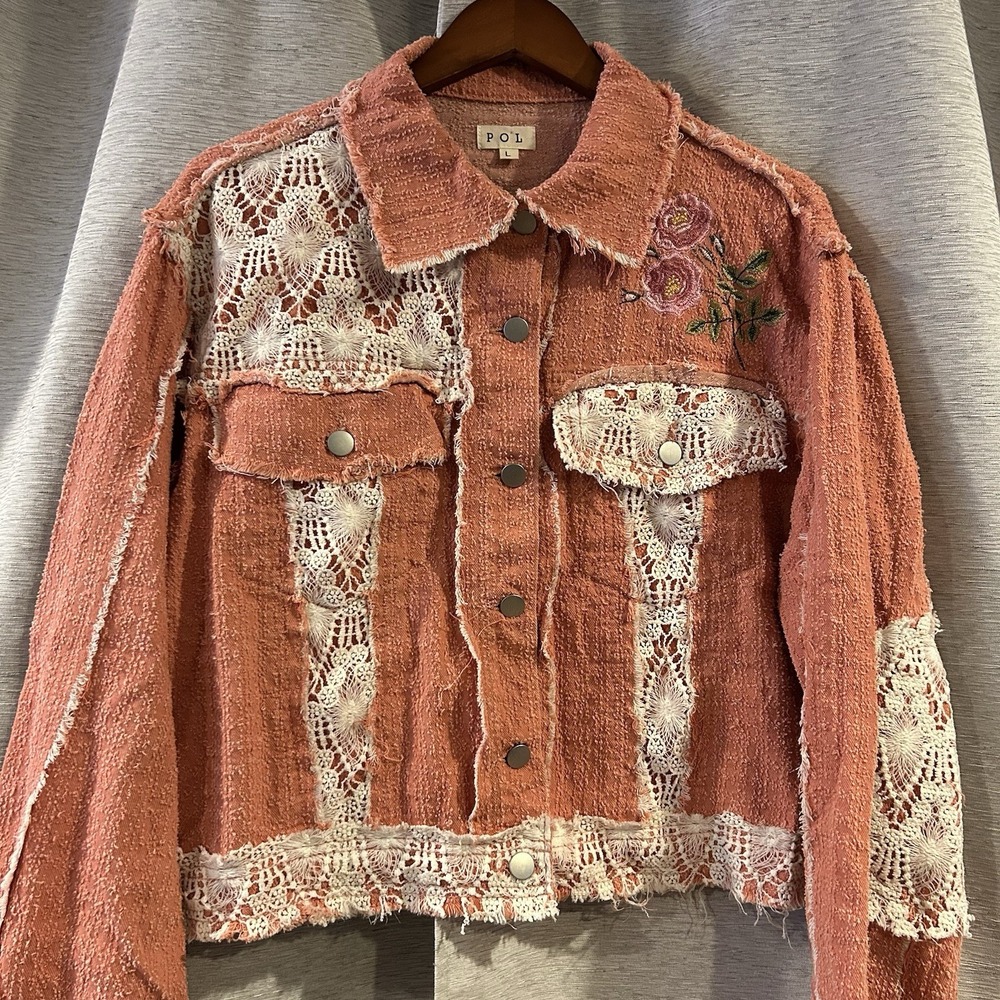 POL Crop Embroidered/Lace/2‎ Flap Pckts Jacket Boho Size Large - Picture 3 of 6